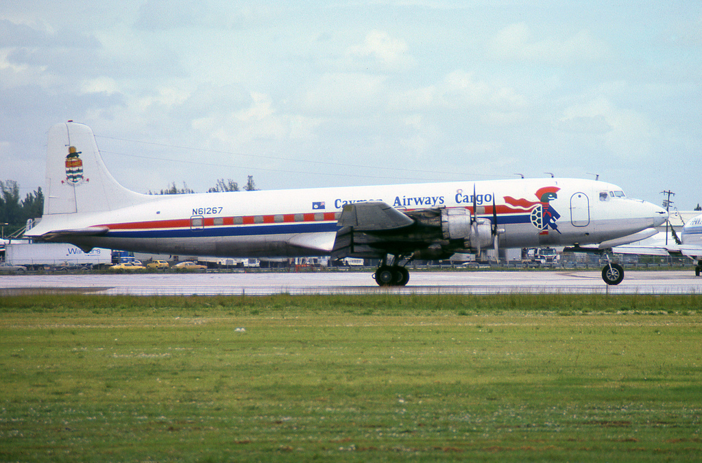 N61267 (45374) Douglas DC-6A