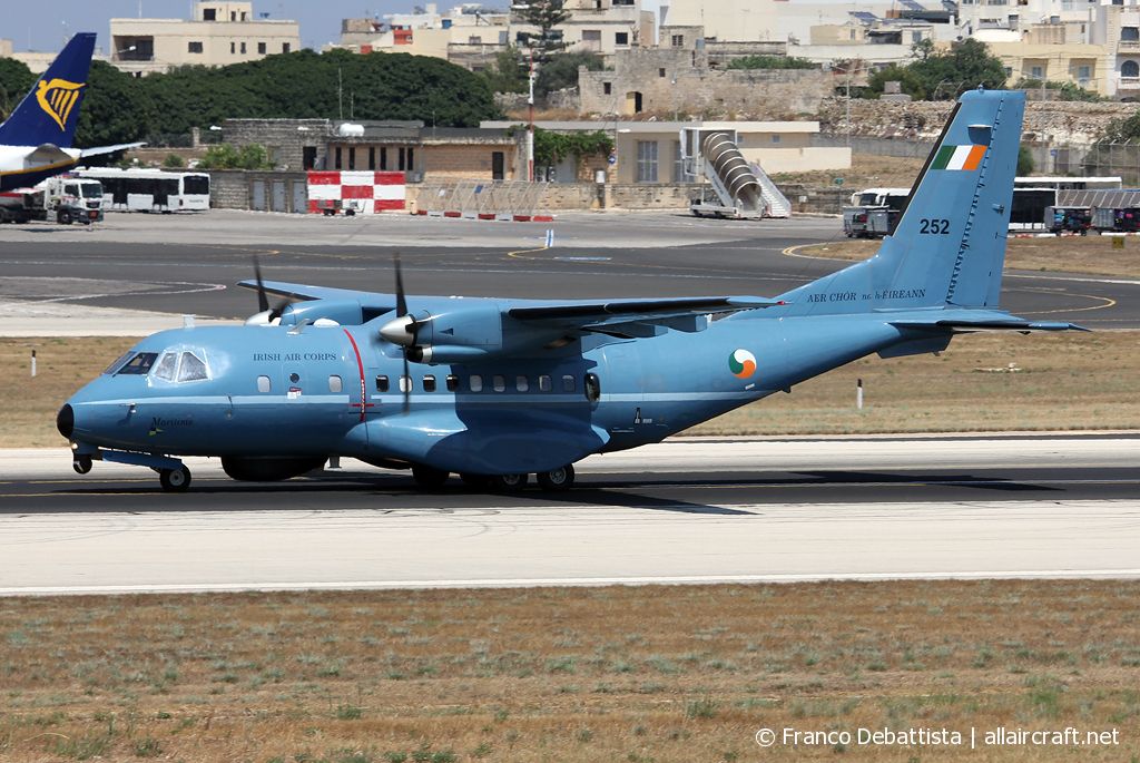 252 ( C-085 ) 1994 CASA CN-235-100M