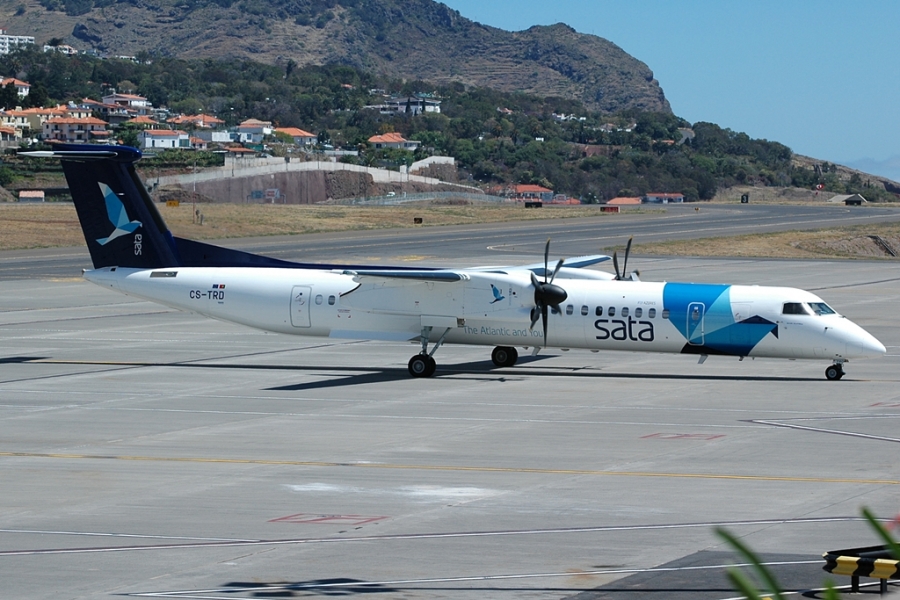 CS-TRD (4291) 2009 Bombardier Dash 8-Q402
