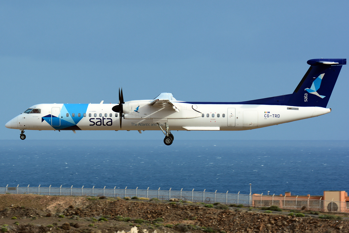 CS-TRD (4291) 2009 Bombardier Dash 8-Q402