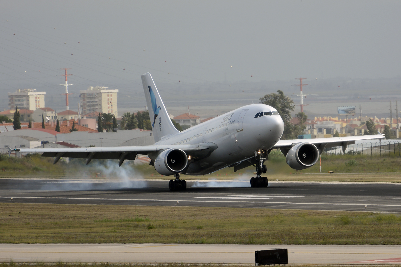 CS-TKM (661) 1992 Airbus A310-304