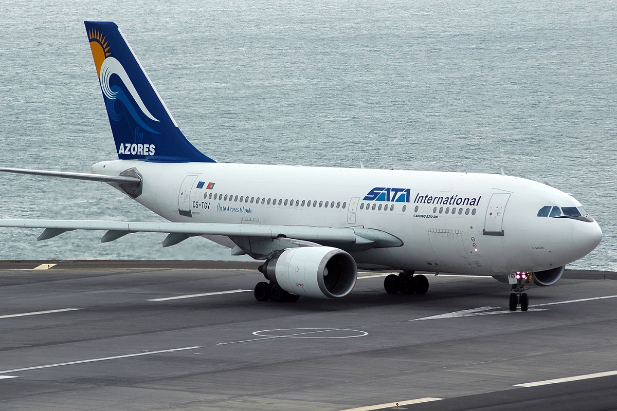 CS-TGV (651) 1992 Airbus A310-304