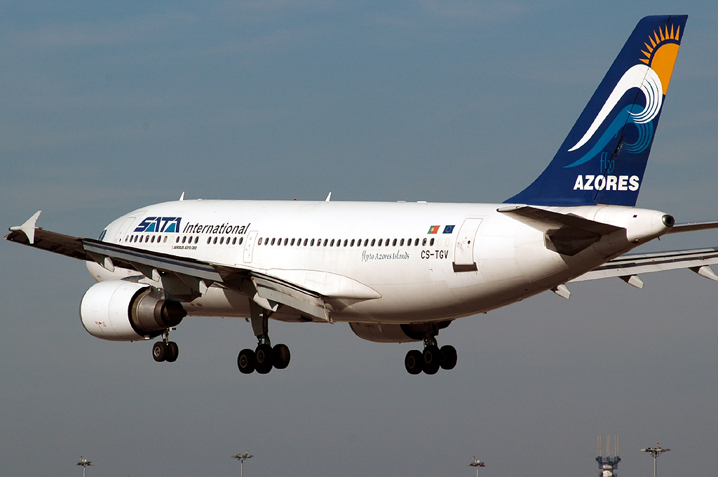 CS-TGV (651) 1992 Airbus A310-304