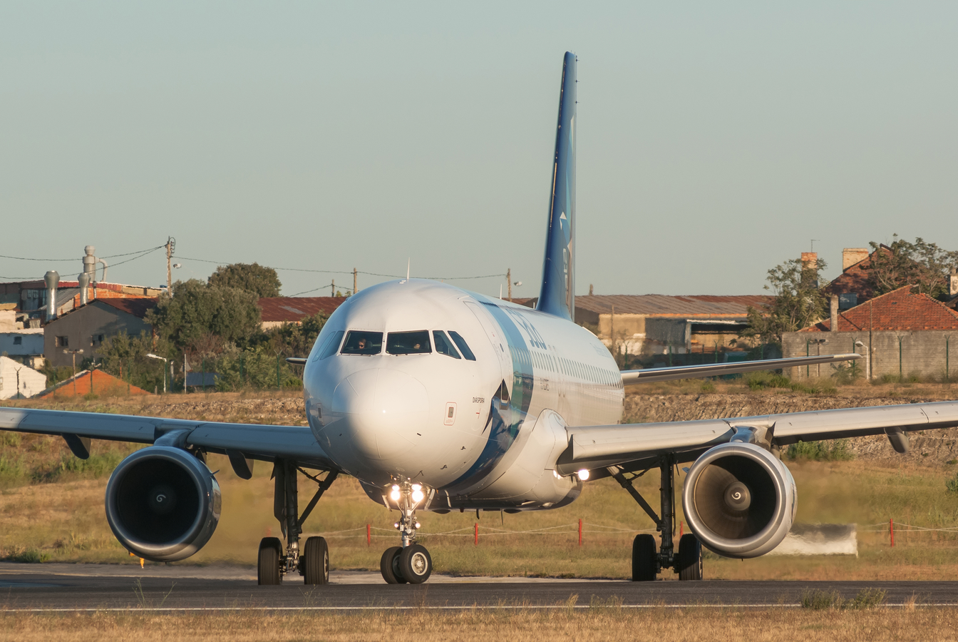 CS-TKO (3891) 2009 Airbus A320-214