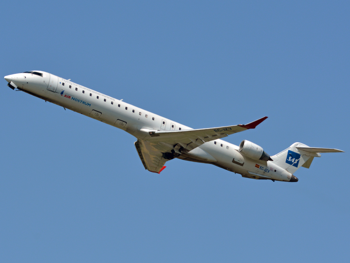 EC-JZV (cn 15117) Bombardier CRJ900ER