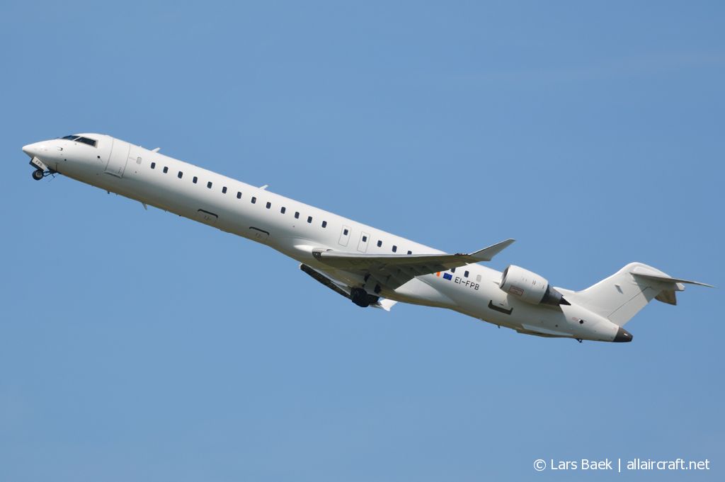 EI-FPB (15399) 2016 Bombardier CRJ-900LR