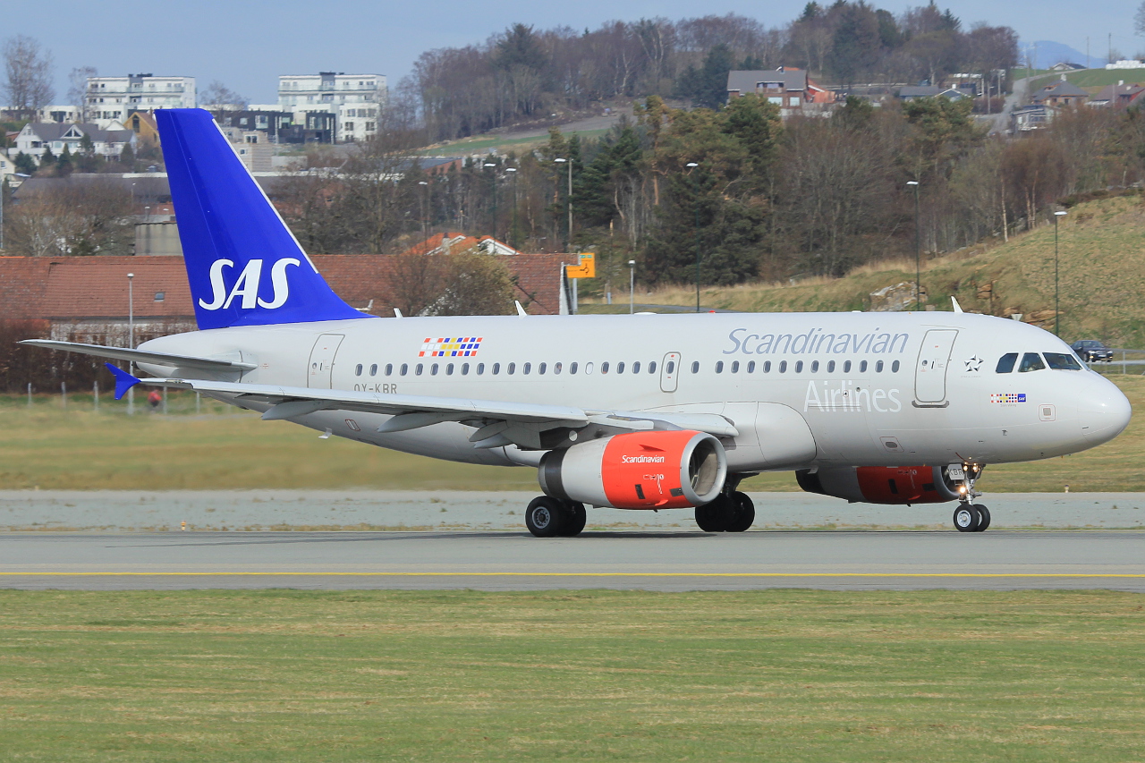 OY-KBR (3231) 2007 Airbus A319-132