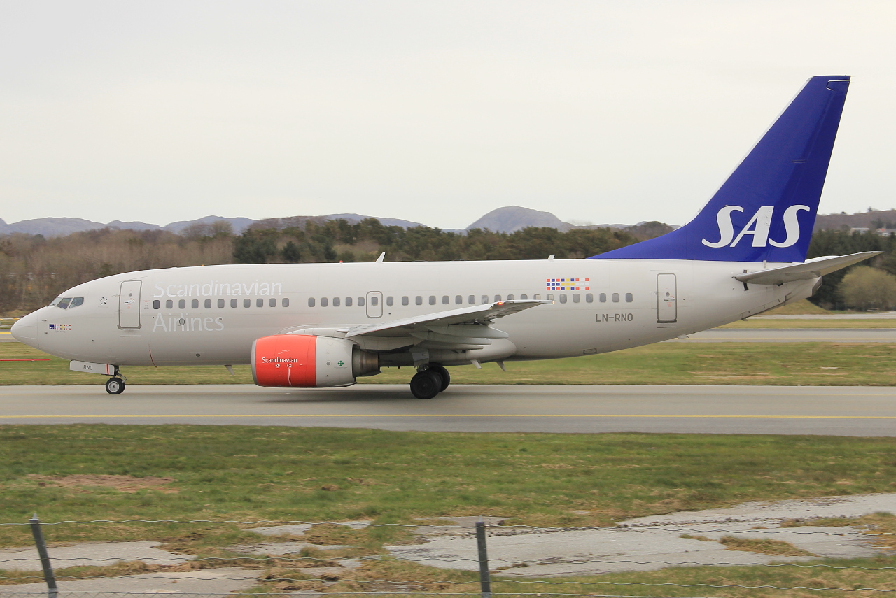 LN-RNO (28316) 2000 Boeing 737-783