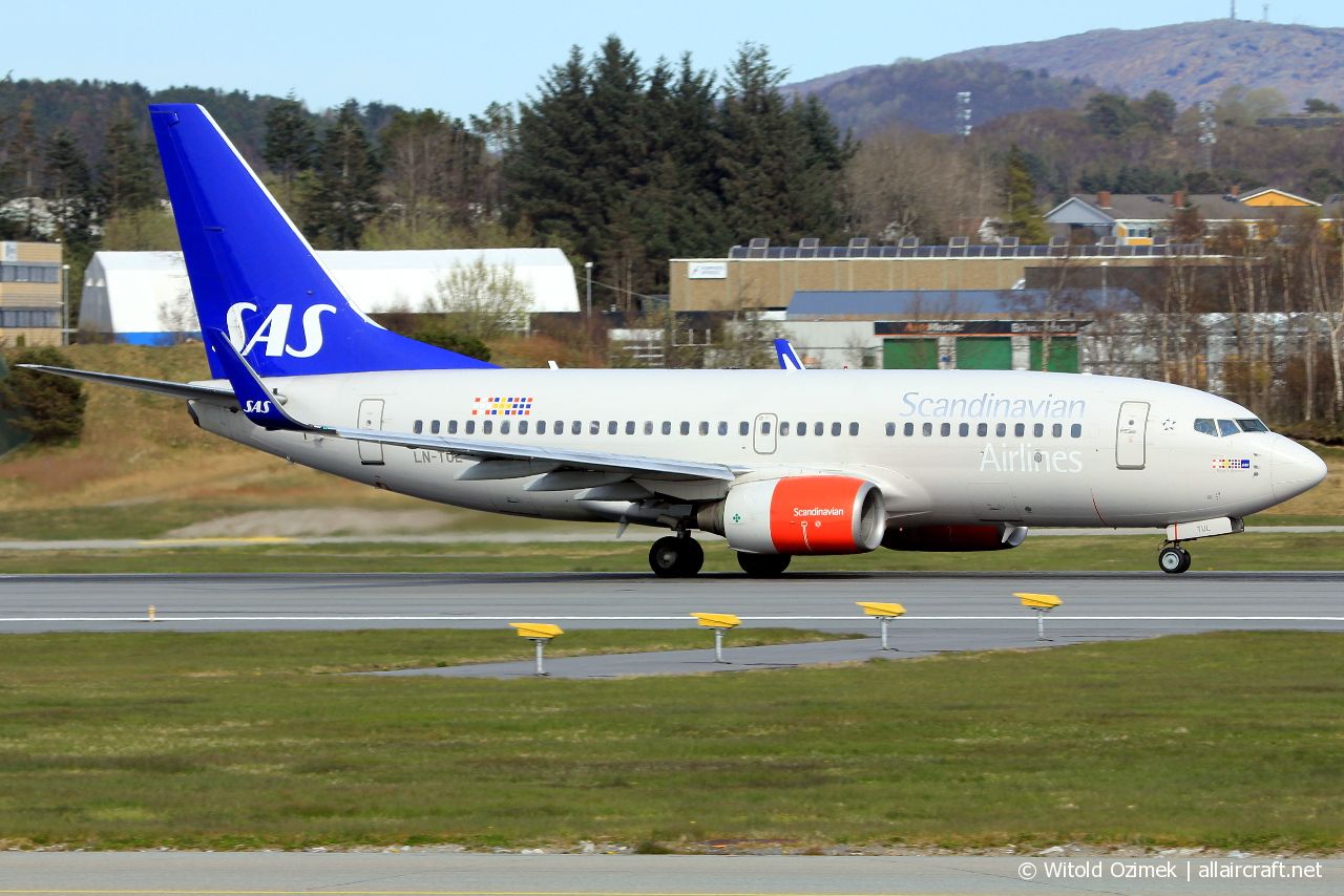 LN-TUL (29097) 2002 Boeing 737-705(WL)