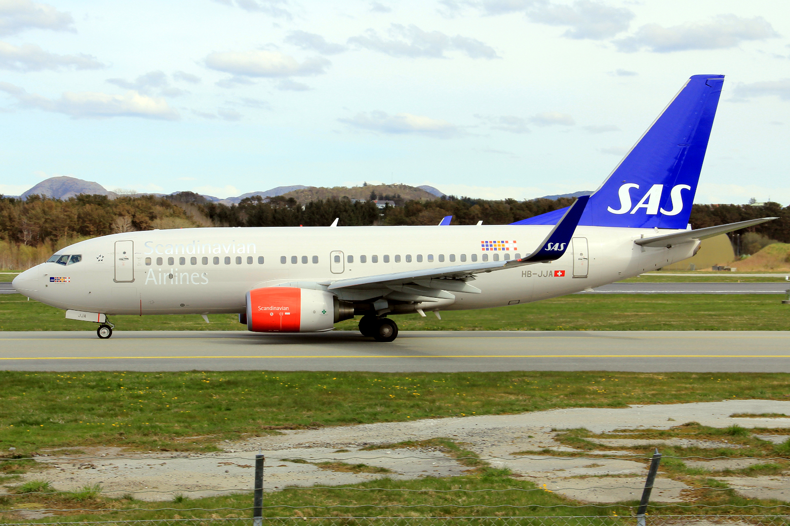 HB-JJA (34303) 2005 Boeing 737-7AK BBJ