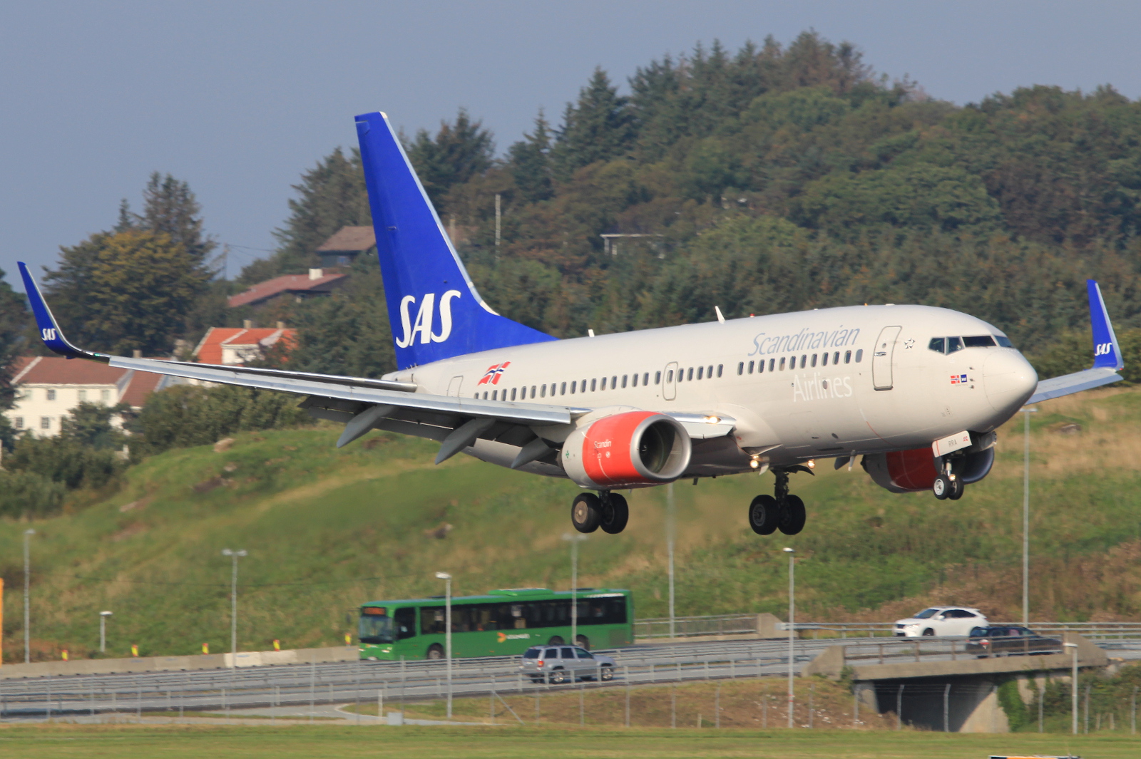 LN-RRA (30471) 2007 Boeing 737-783(WL)