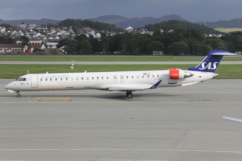 OY-KFC (cn 15218) Bombardier CRJ-900