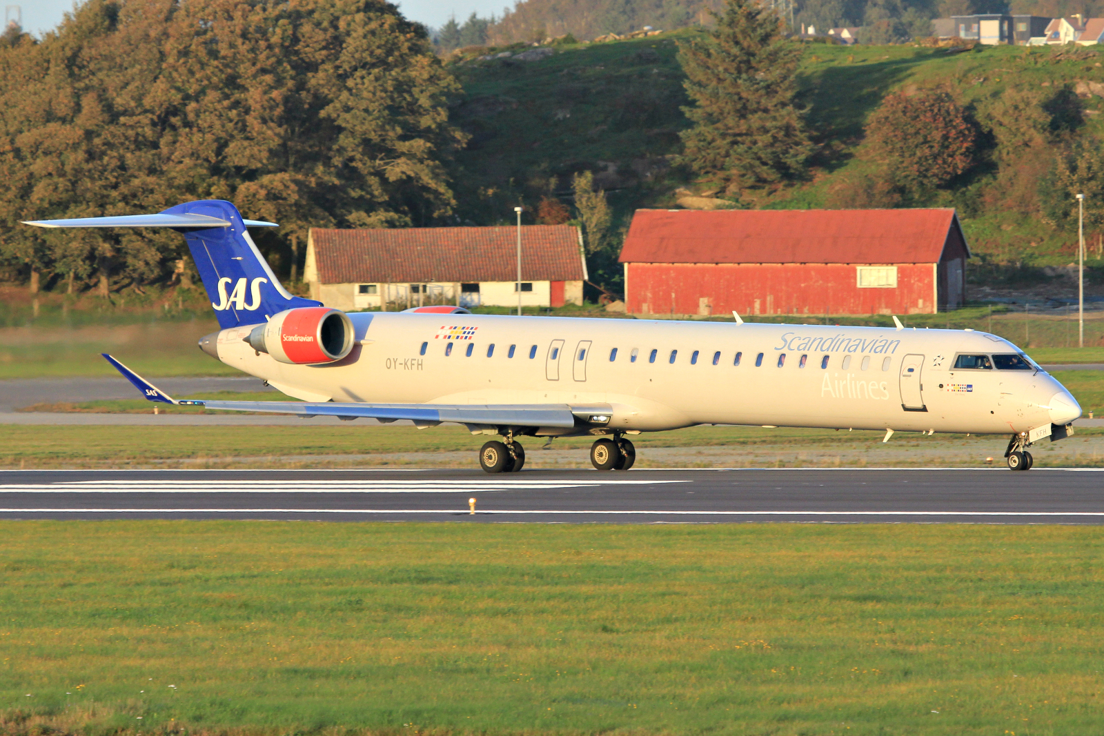OY-KFH (15240) 2009 Bombardier CRJ-900 LR