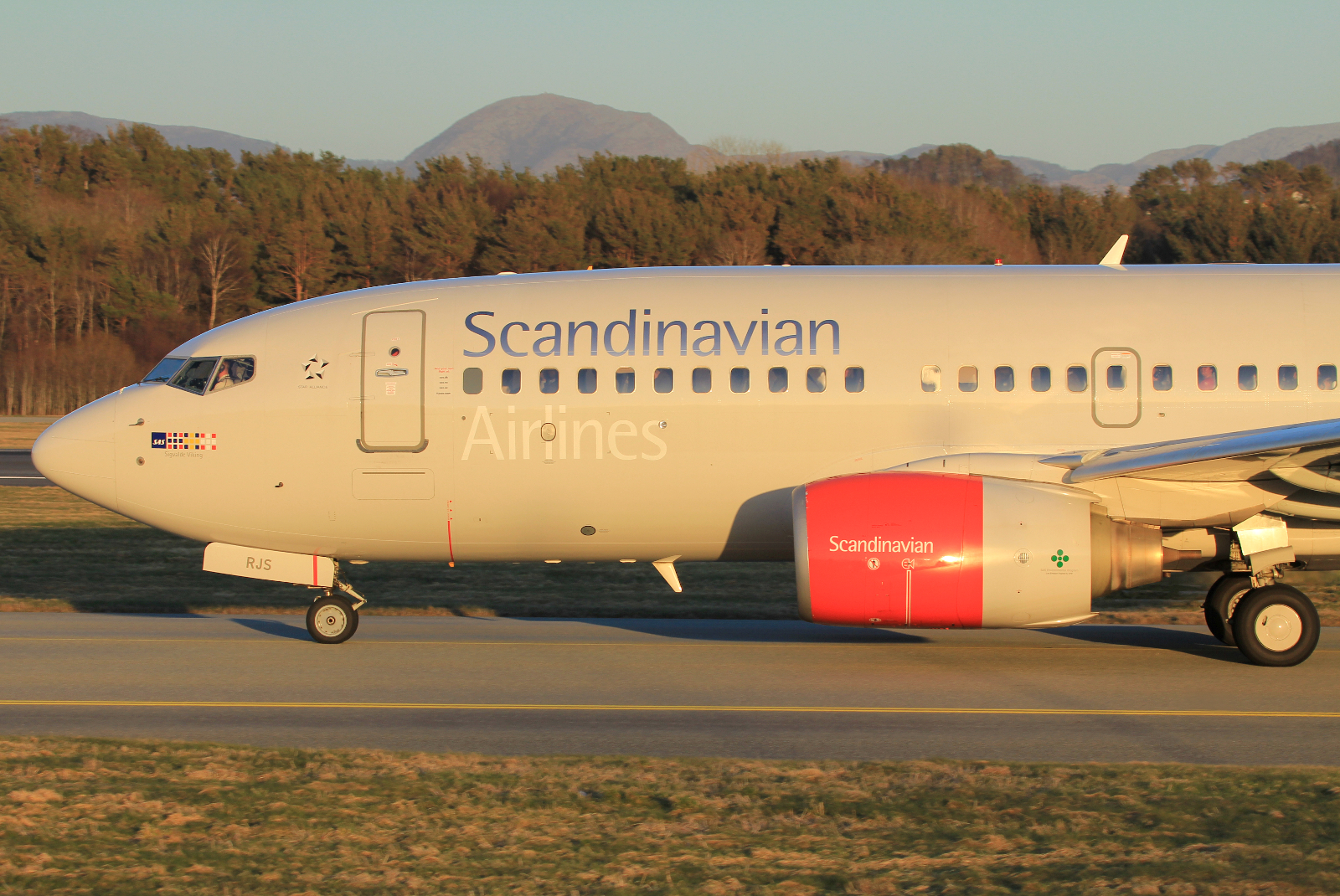 SE-RJS (32684) 2006 Boeing 737-76N