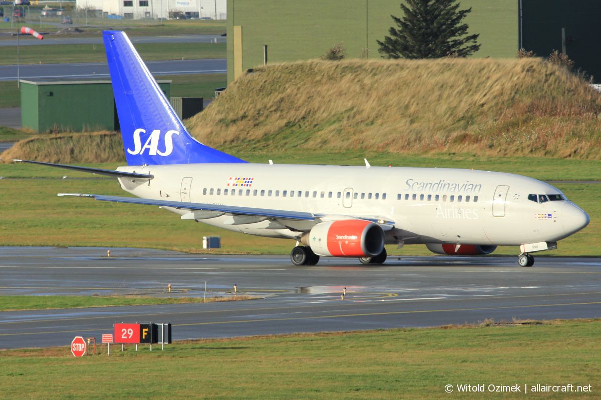 LN-RNN (28315) 2000 Boeing 737-783