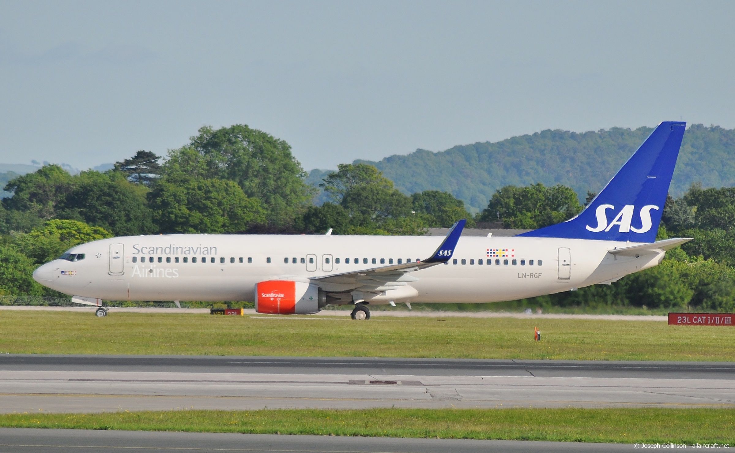 LN-RGF (cn 38038) Boeing 737-86N