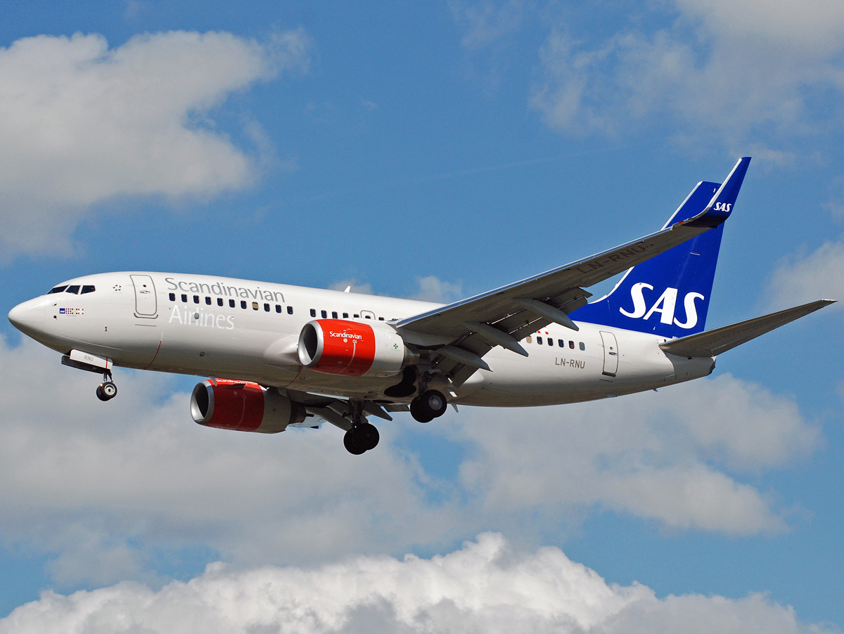 LN-RNU (34548) 2009 Boeing 737-783(WL)