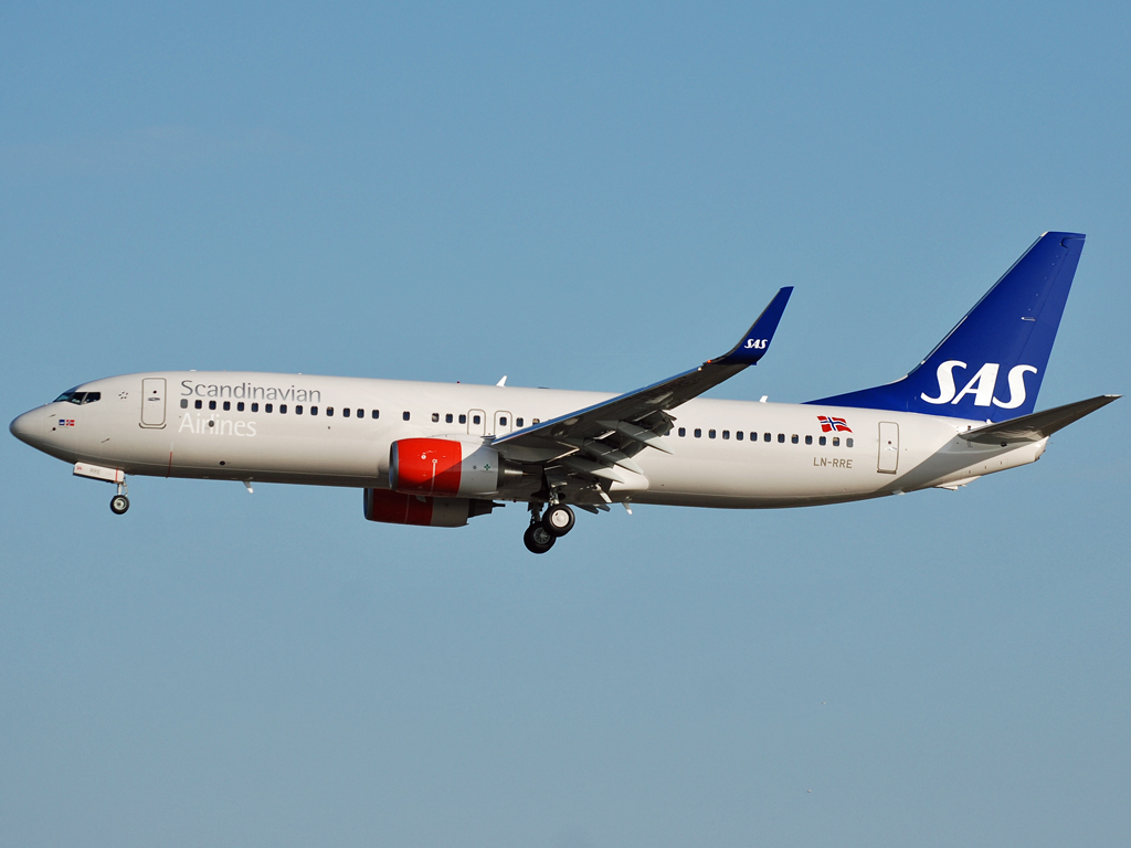 LN-RRE (35706) 2008 Boeing 737-85P(WL)