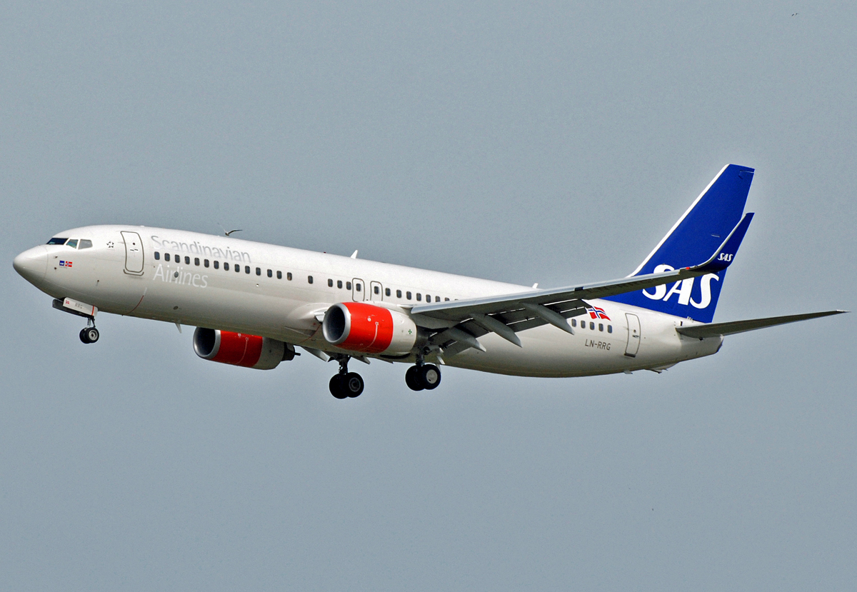 LN-RRG (35708) 2008 Boeing 737-85P WL