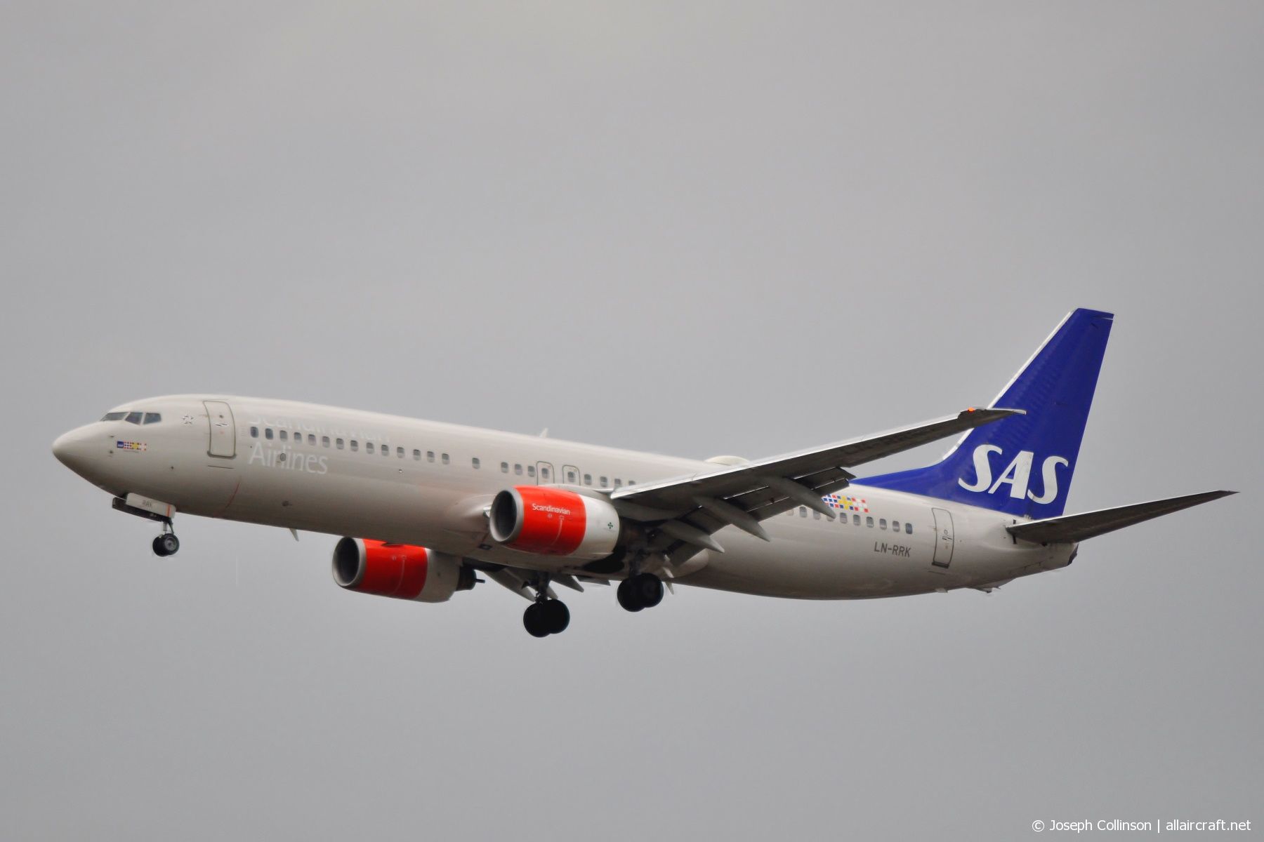LN-RRK (32278) 2002 Boeing 737-883