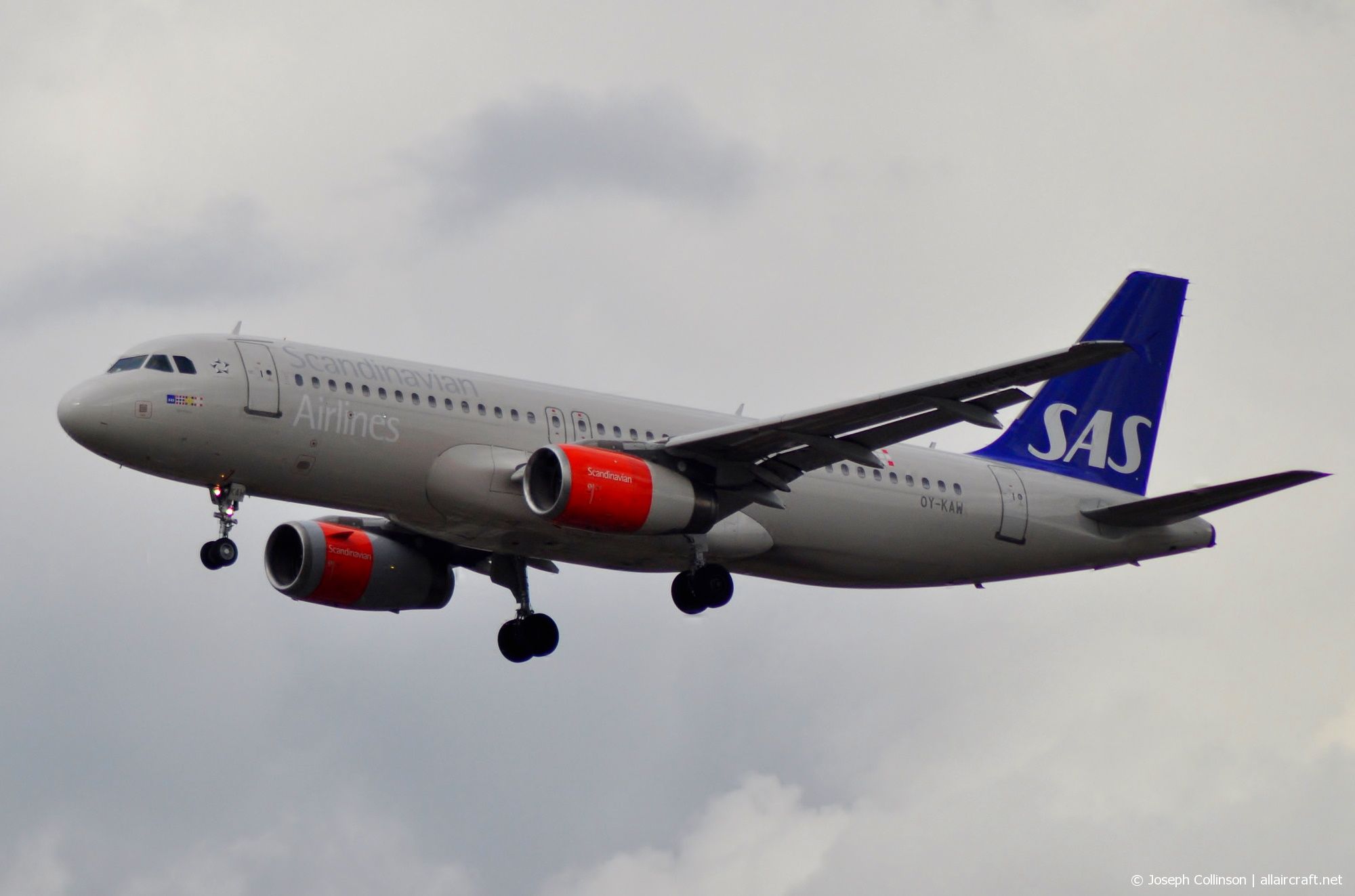 OY-KAW (2817) 2006 Airbus A320-232