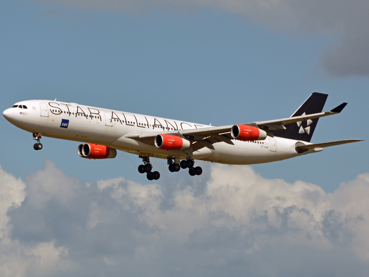 OY-KBM (450) 2002 Airbus A340-313X
