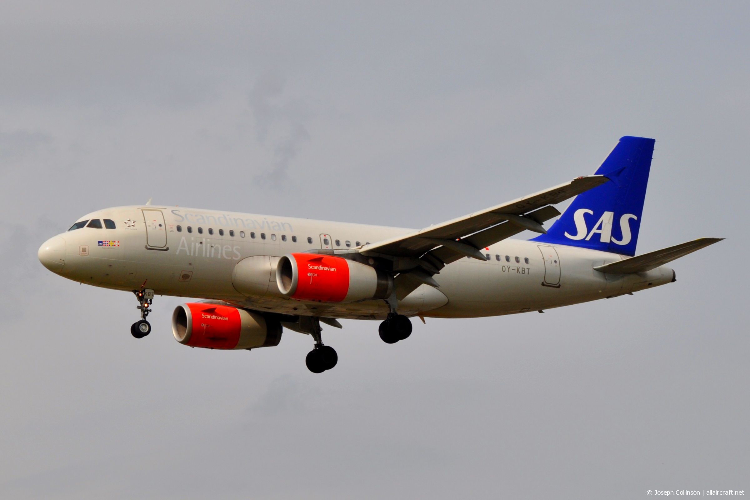 OY-KBT (3292) 2007 Airbus A319-131