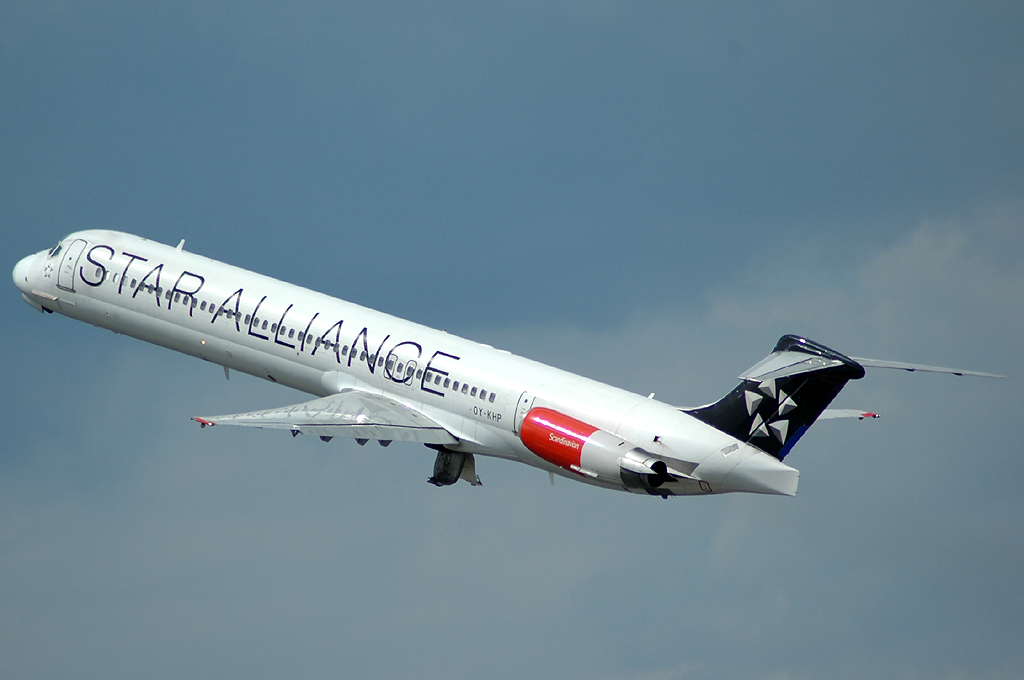 OY-KHP (53007) 1991 McDonnell Douglas MD-81