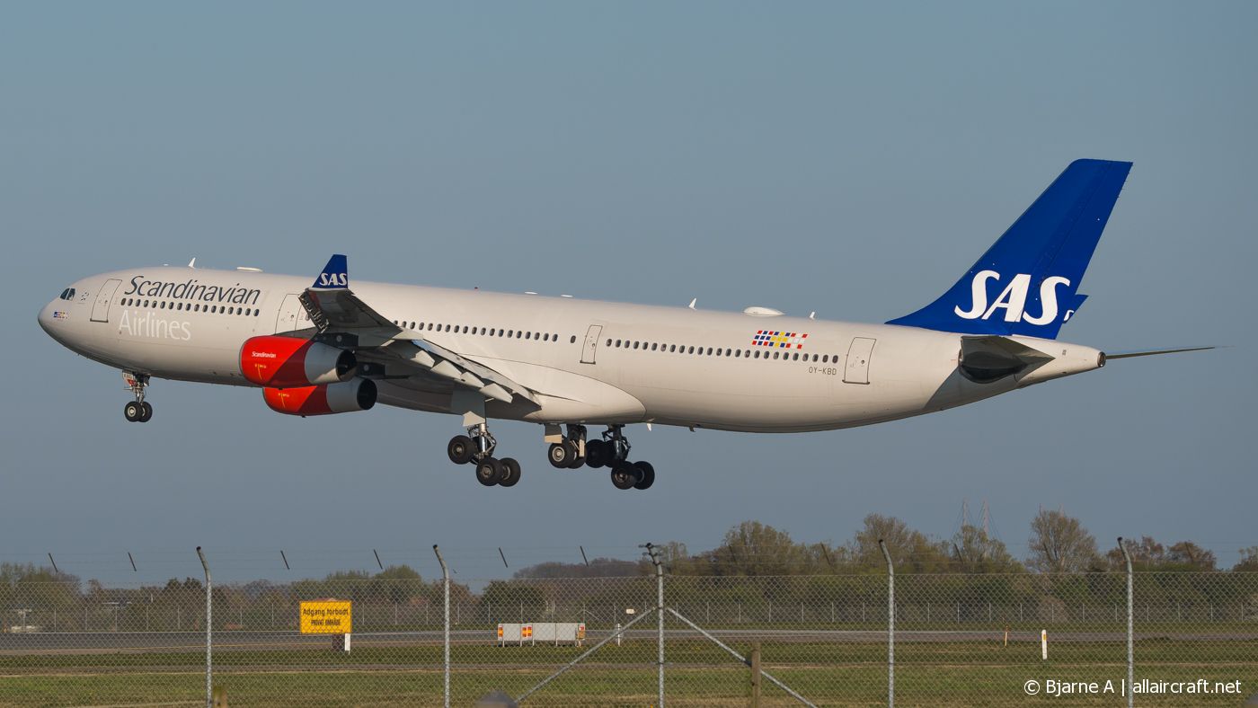 OY-KBD (470) 2002 Airbus A340-313