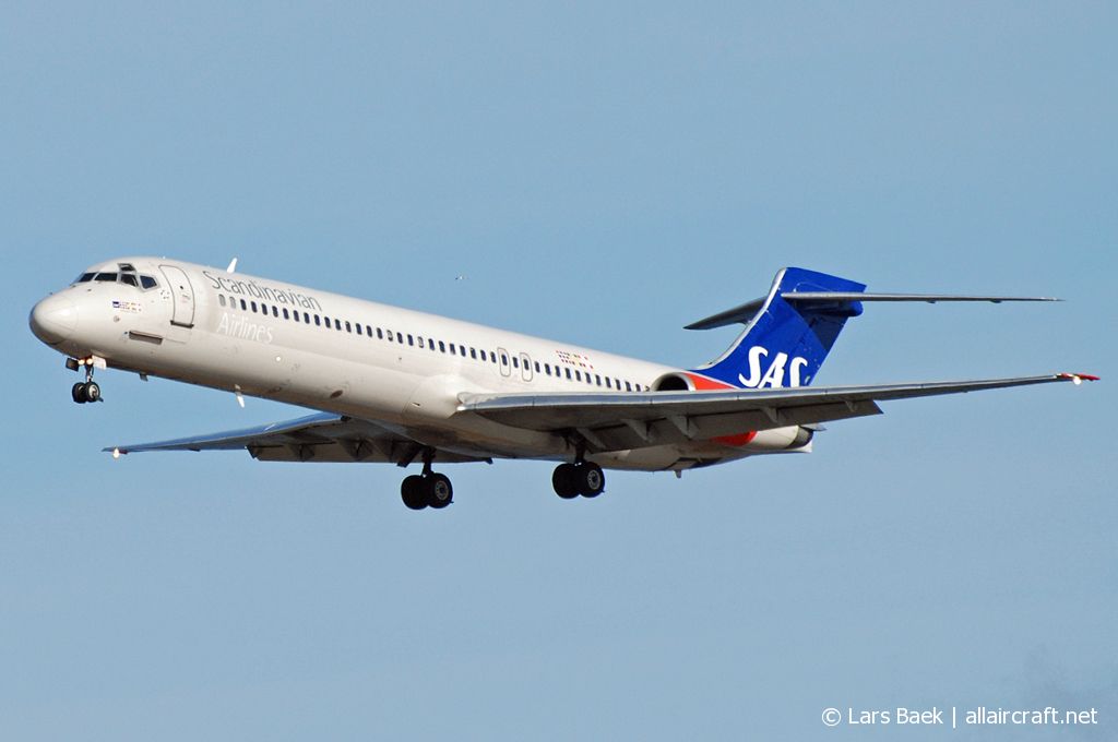 SE-DIP (53010) 1991 McDonnell Douglas MD-87