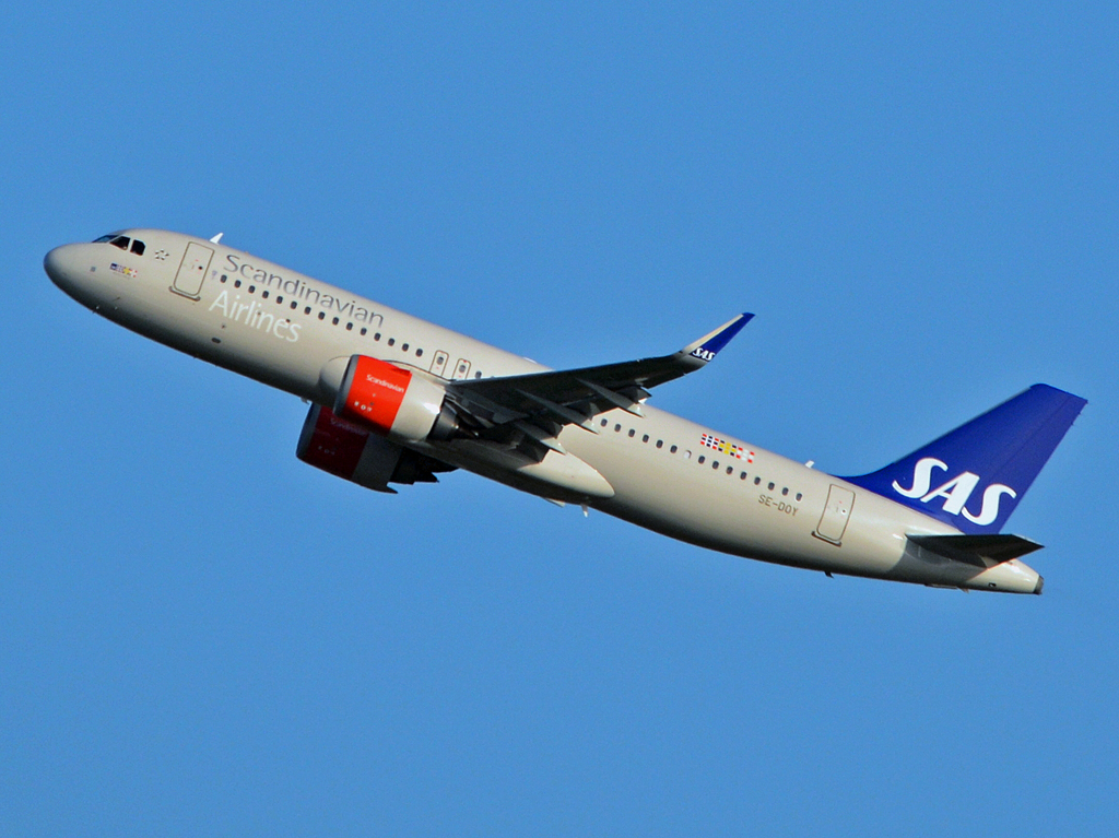 SE-DOY (7499) 2017 Airbus A320-251N
