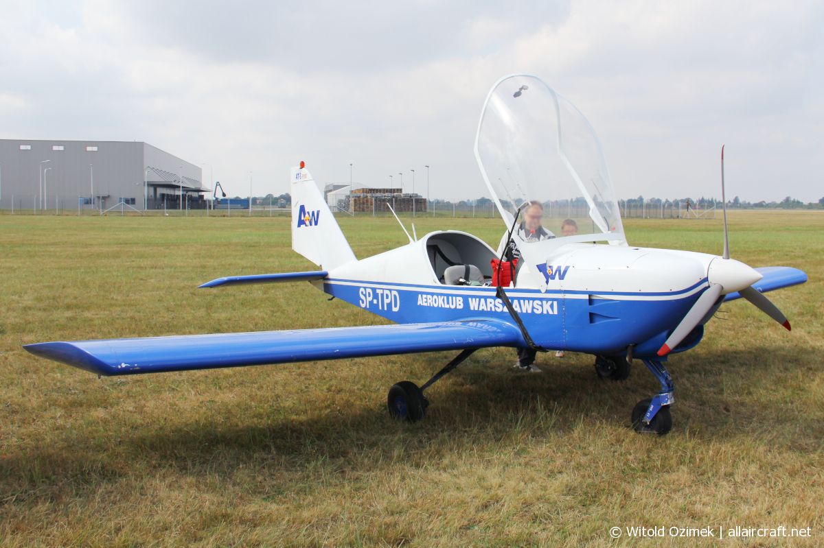 SP-TPD (AT3-002) 2001 Aero AT-3 R100