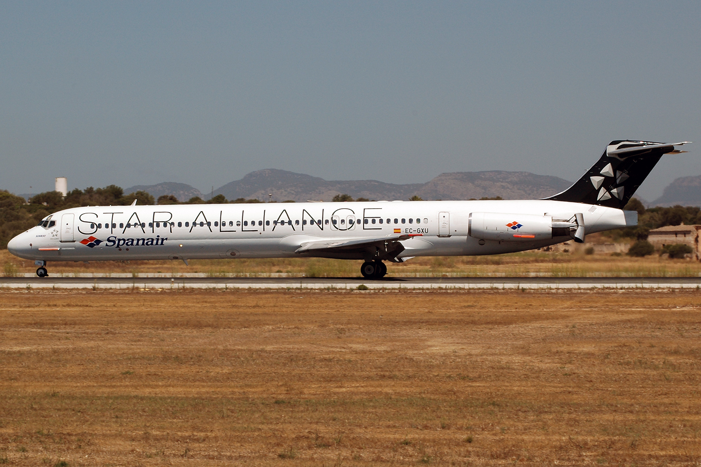 EC-GXU (49622) 1988 McDonnell Douglas MD-83