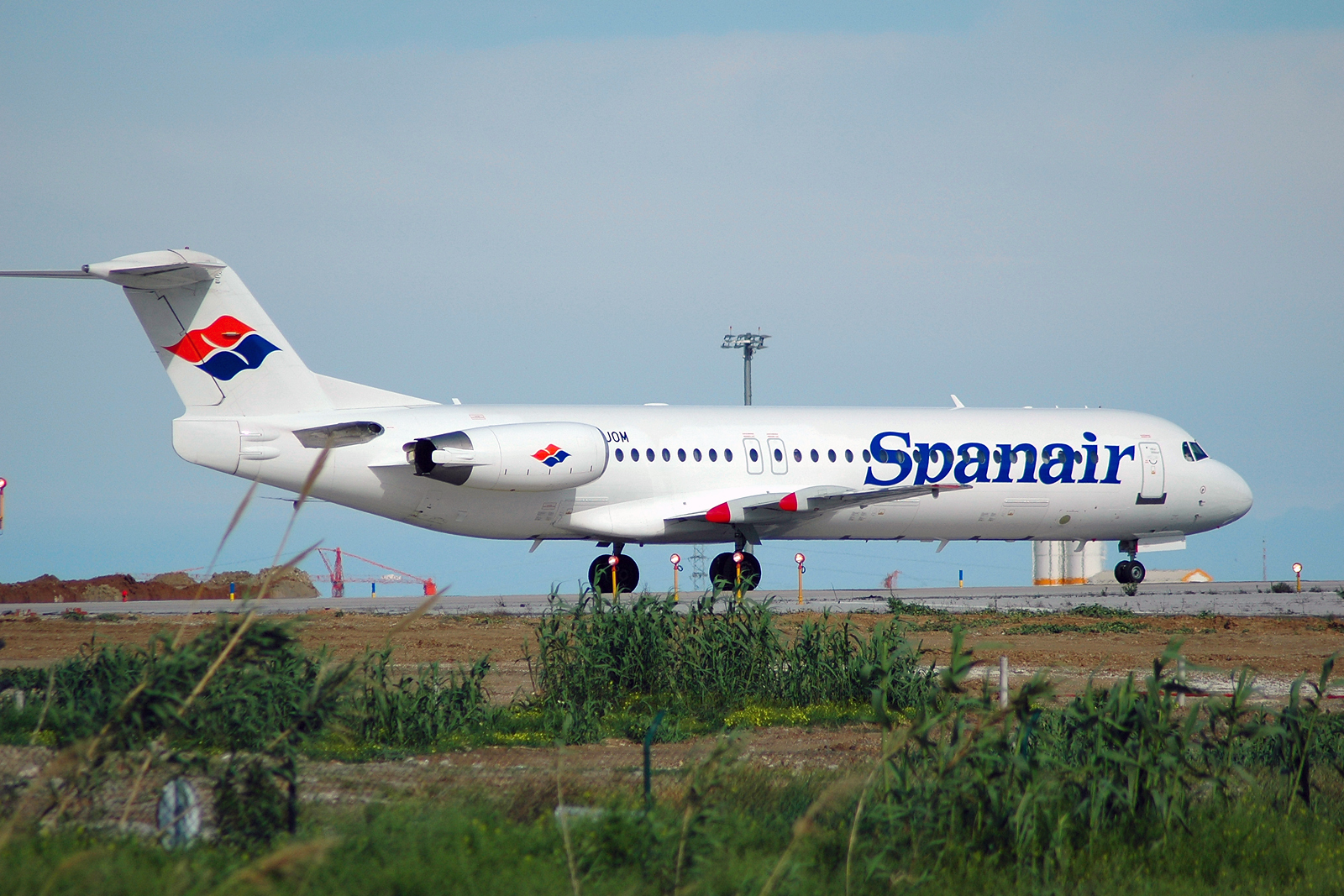 EC-JOM · Fokker 100 · (AGP / LEMG)