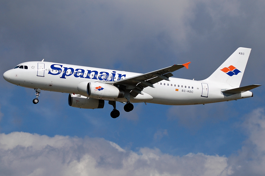 EC-KEC (cn 1183) Airbus A320-232