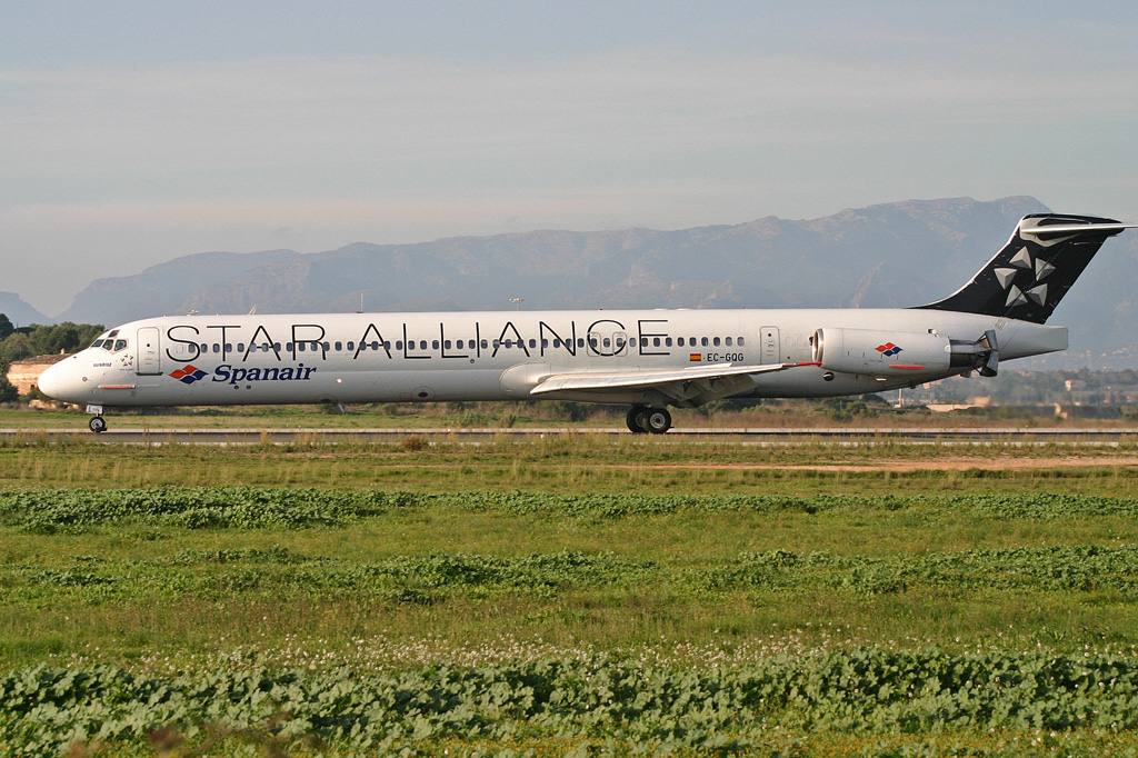 EC-GQG · McDonnell Douglas MD-83 · (PMI / LEPA / LESJ)