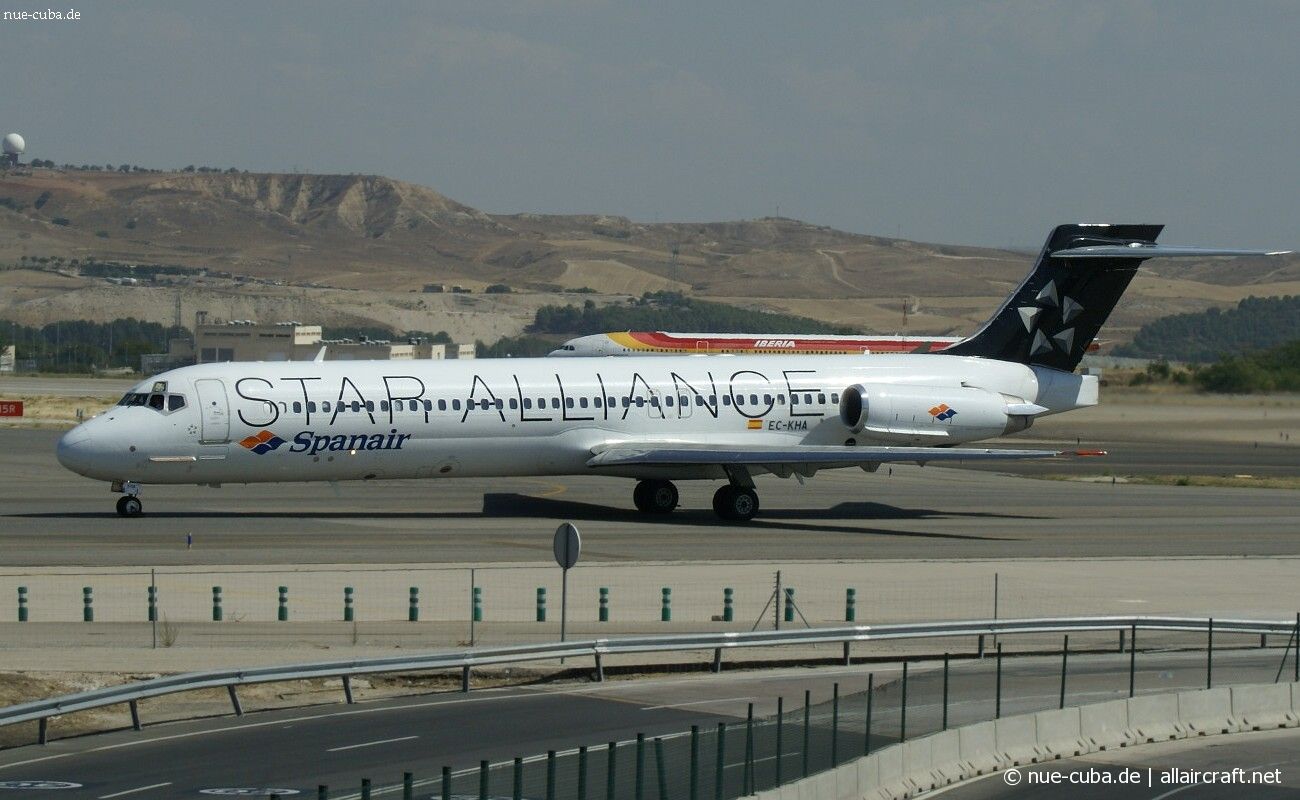 EC-KHA (cn 49611) McDonnell Douglas MD-87