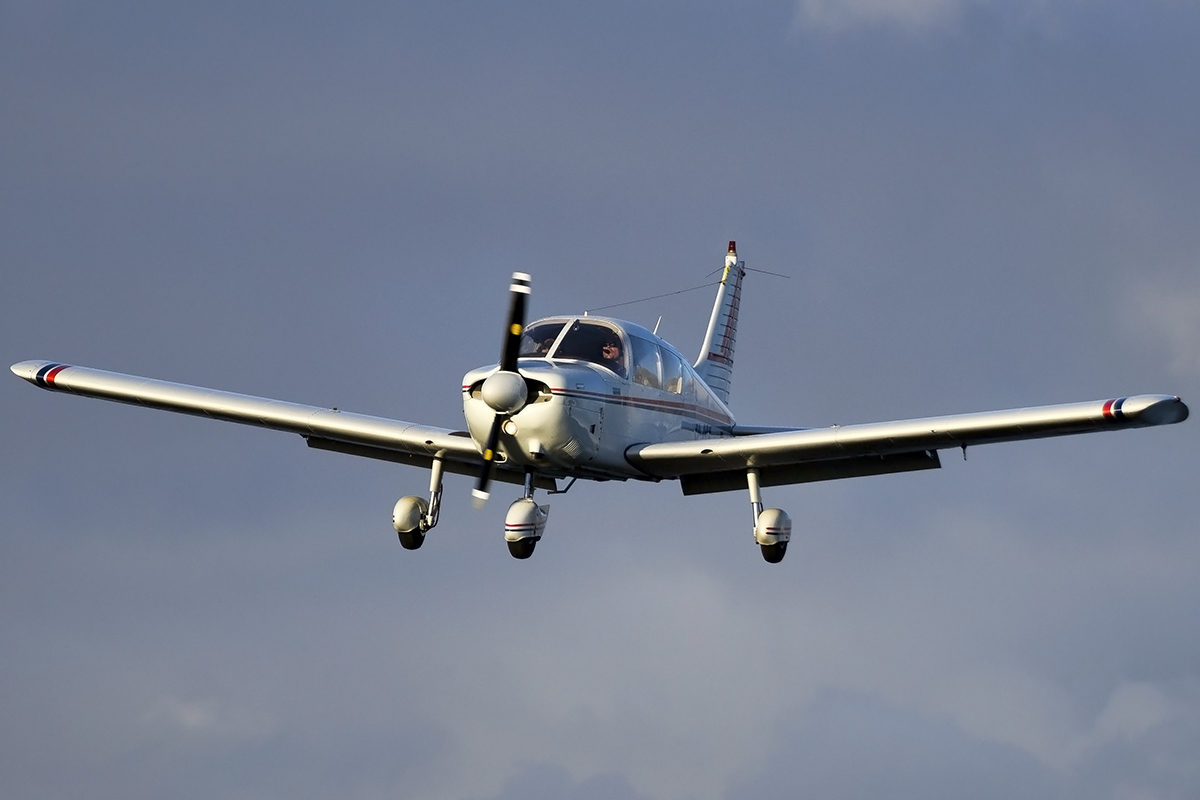 EC-CGT (28-7305598) Piper PA-28-180 Challenger