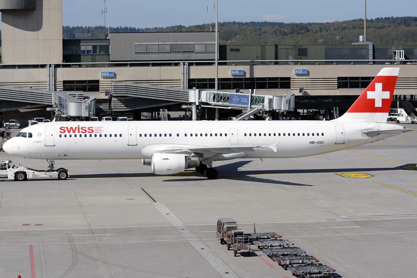 HB-IOC (520) 1995 Airbus A321-111