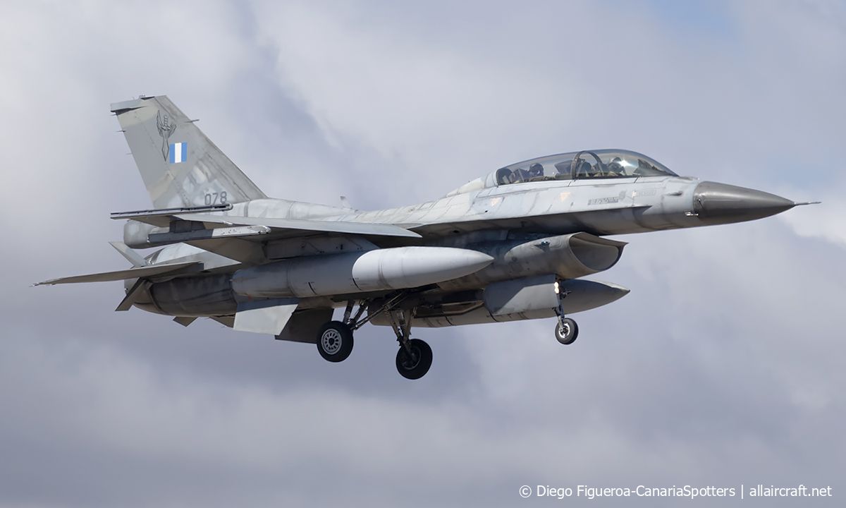 078 (TD-2) 1993 Lockheed Martin F-16D Fighting