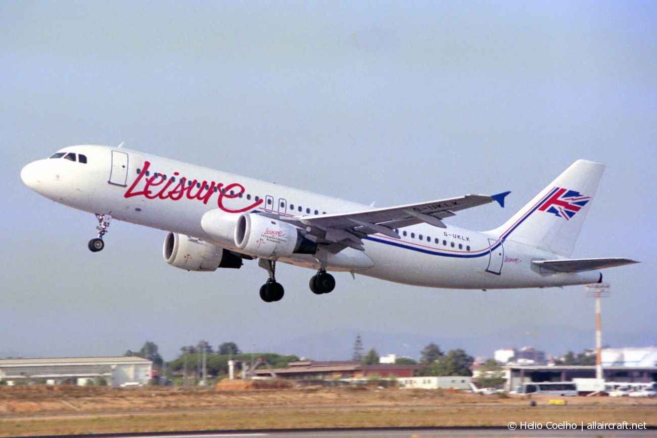 G-UKLK (343) 1992 Airbus A320-212