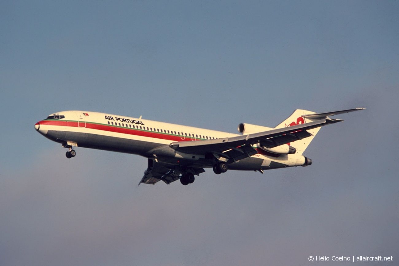 CS-TBX (21950) 1980 Boeing 727-282(Adv)