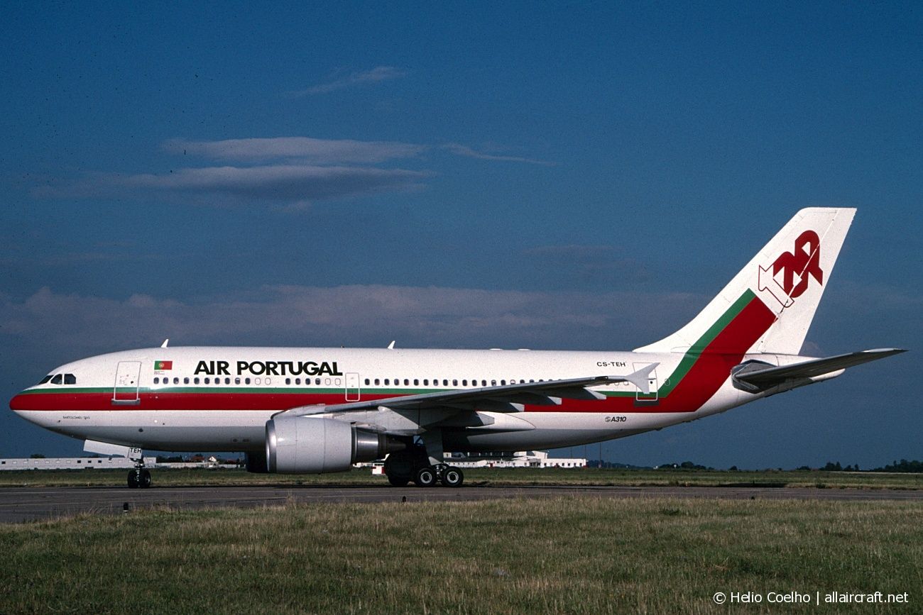 CS-TEH (483) 1988 Airbus A310-304
