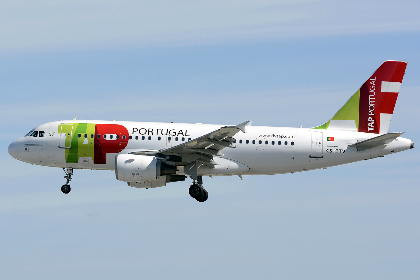 CS-TTV · Airbus A319-112 · (LIS / LPPT)