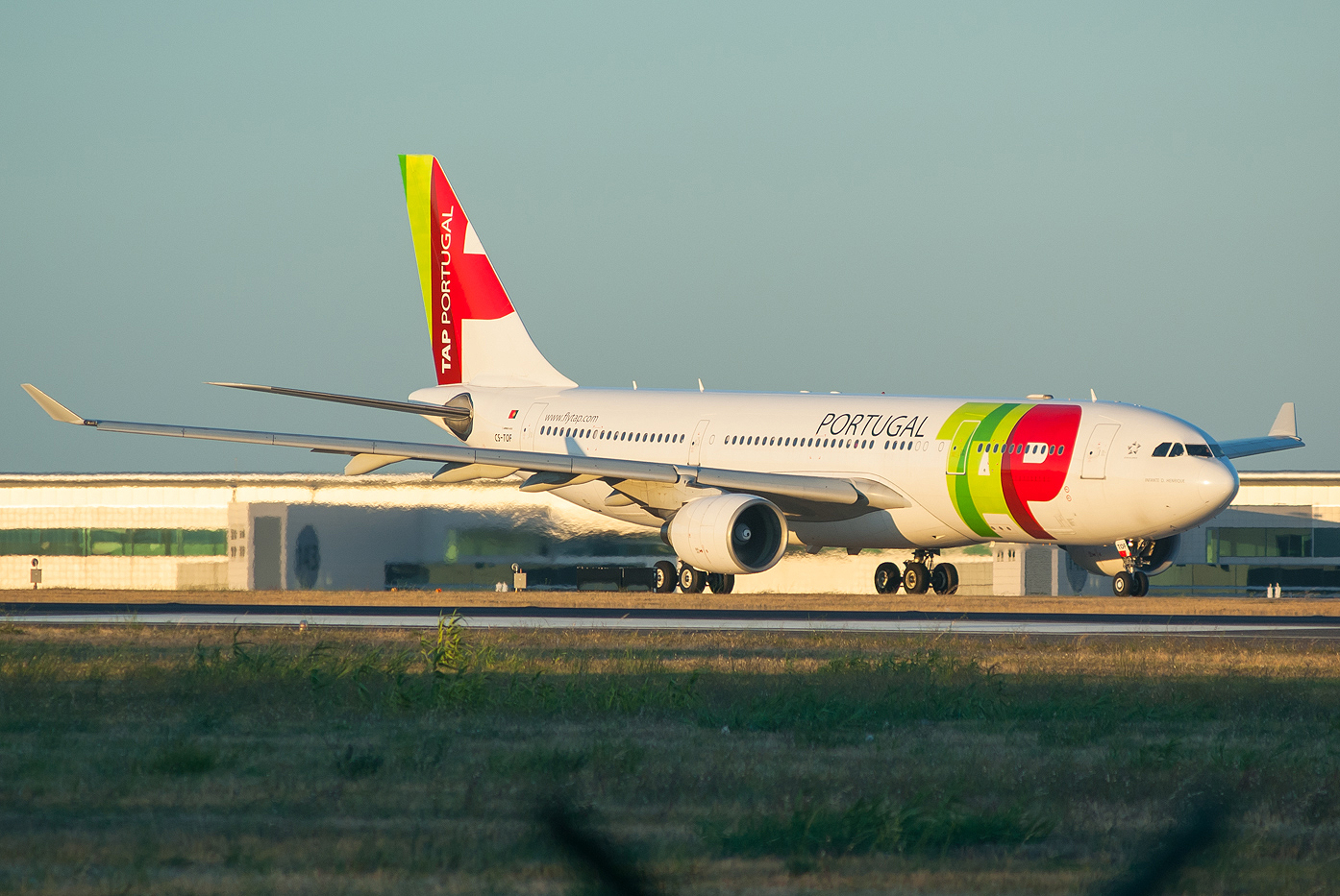 CS-TOF (308) 1999 Airbus A330-223