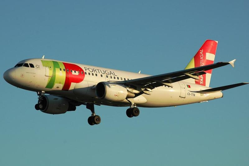 CS-TTB (755) 1997 Airbus A319-111