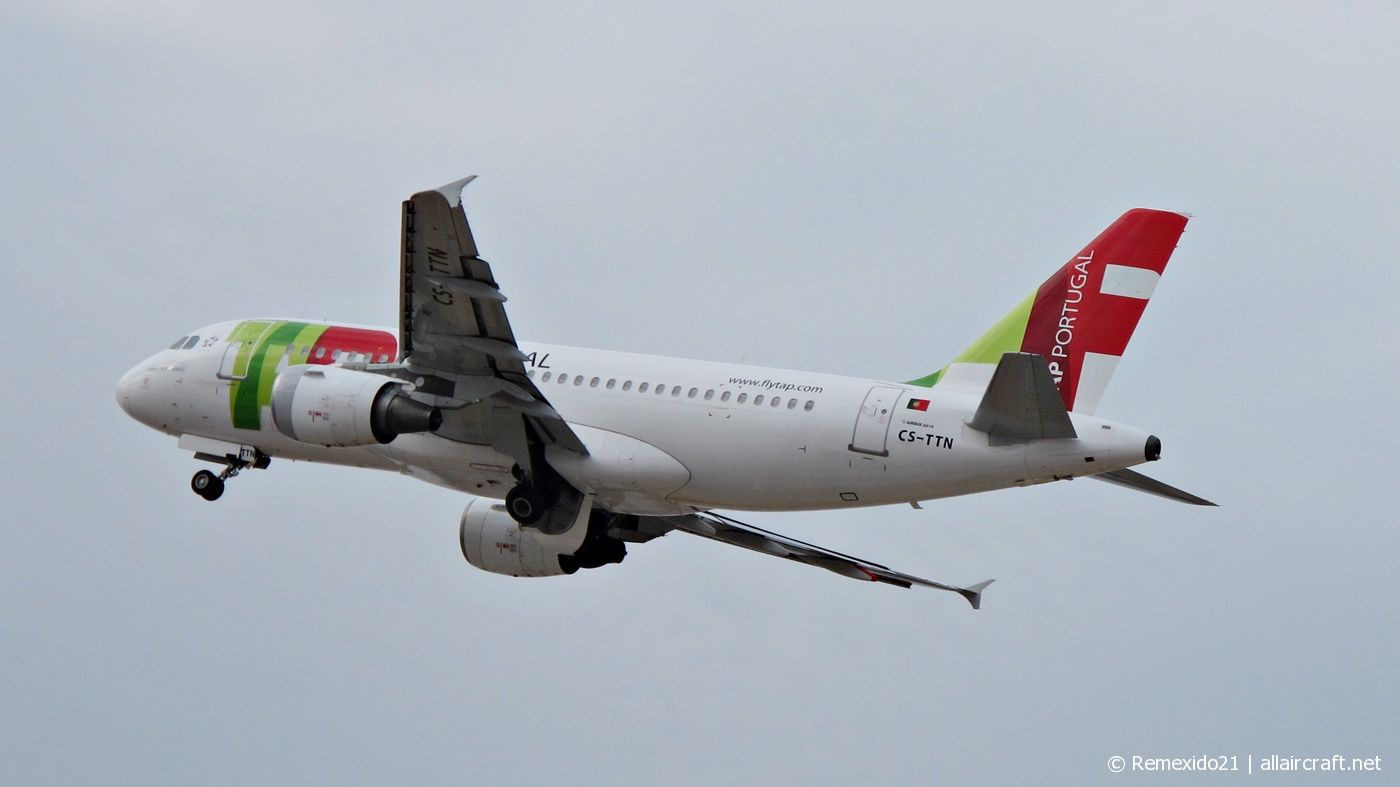 CS-TTN · Airbus A319-111 · (FAO / LPFR)