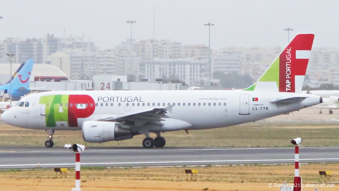 CS-TTR (1756) 2002 Airbus A319-112