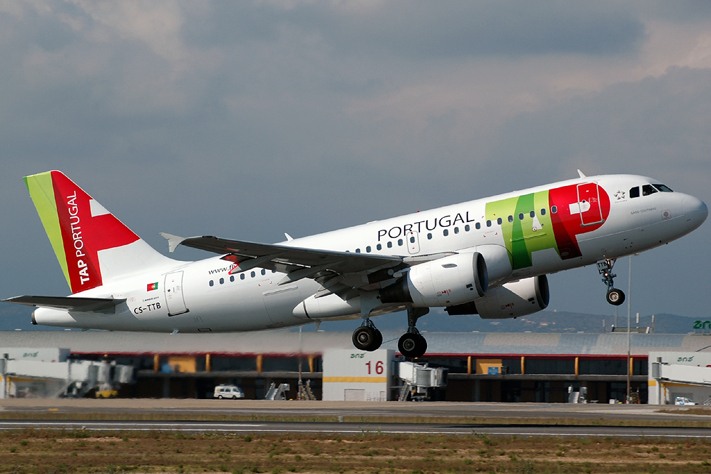 CS-TTB (755) 1997 Airbus A319-111