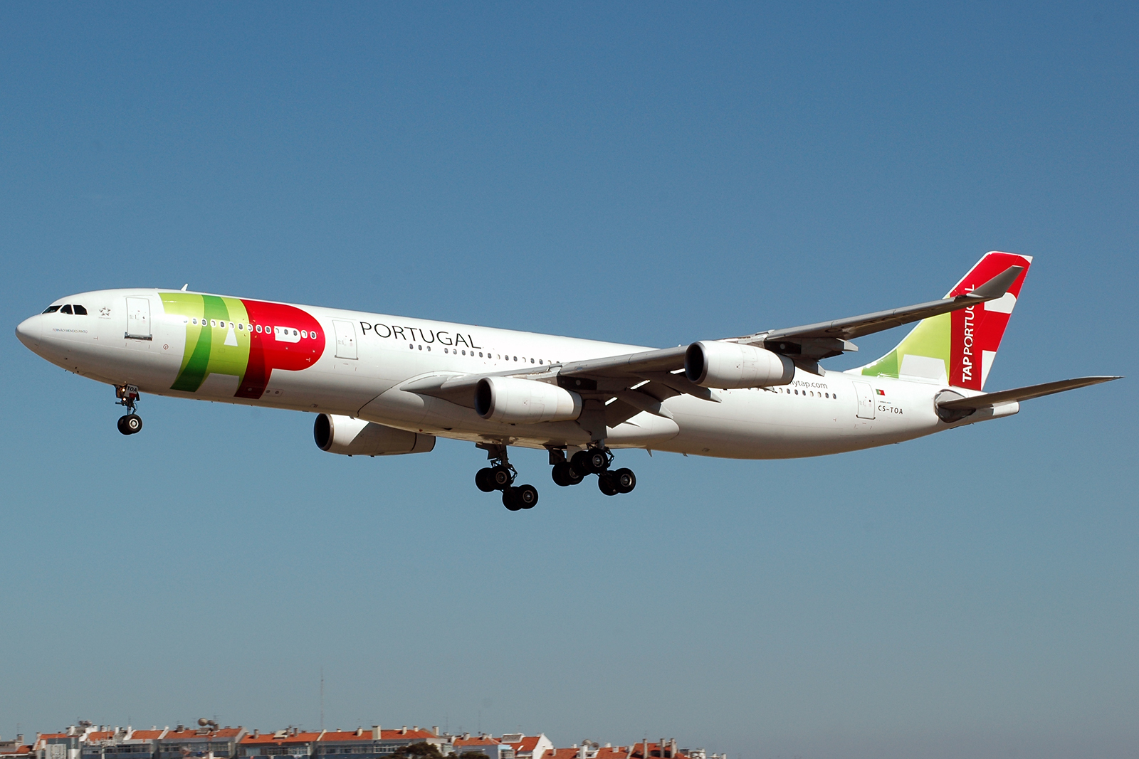 CS-TOA (041) 1994 Airbus A340-312